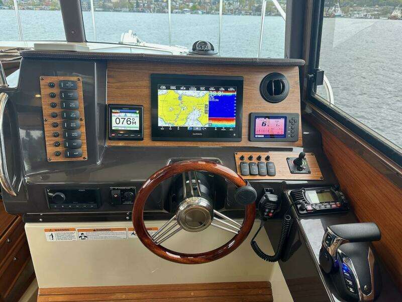 C SHELL 27ft Ranger Tugs Yacht For Sale