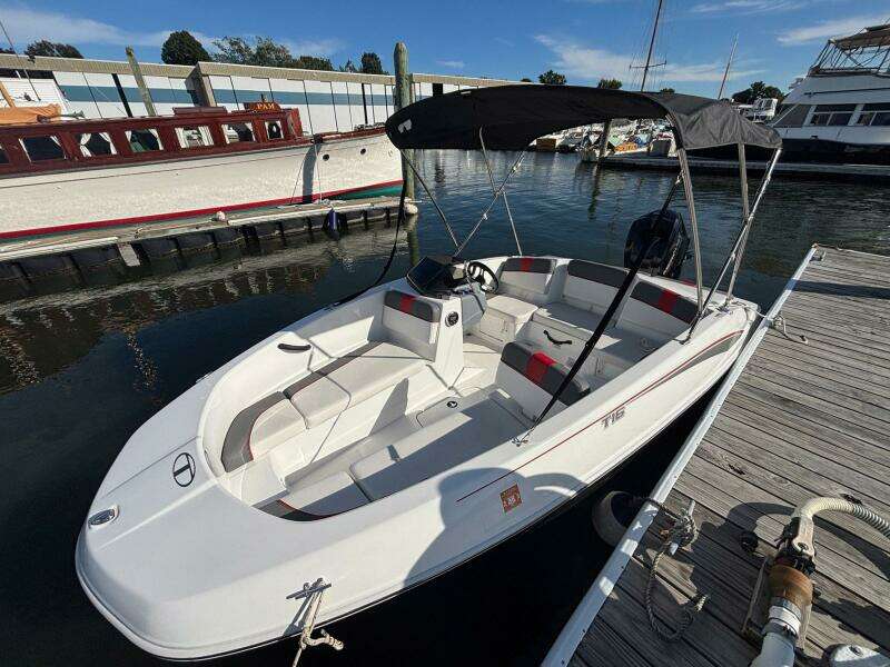 16ft Tahoe Yacht For Sale