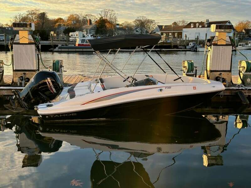 16ft Tahoe Yacht For Sale