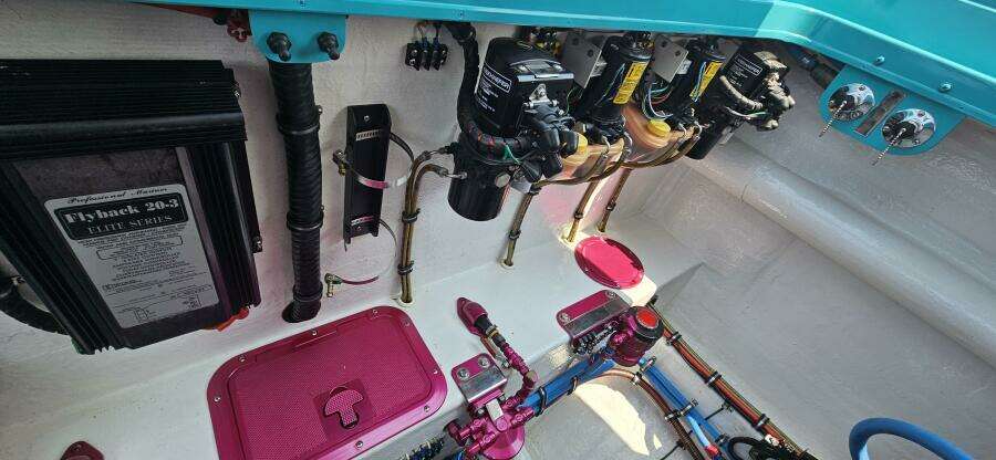 38ft Cigarette Yacht For Sale