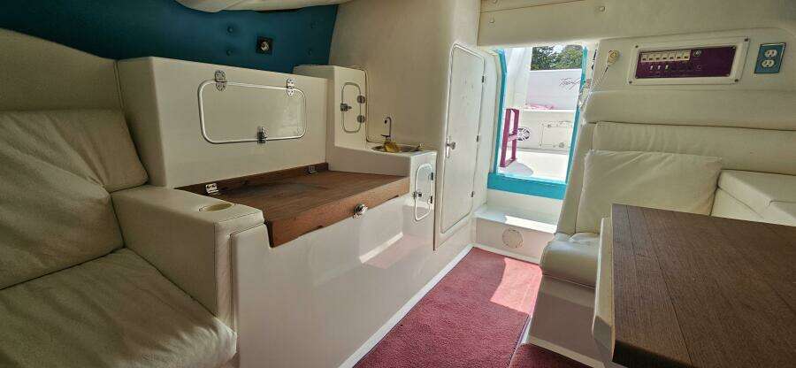 38ft Cigarette Yacht For Sale