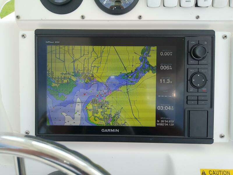21ft Everglades Yacht For Sale