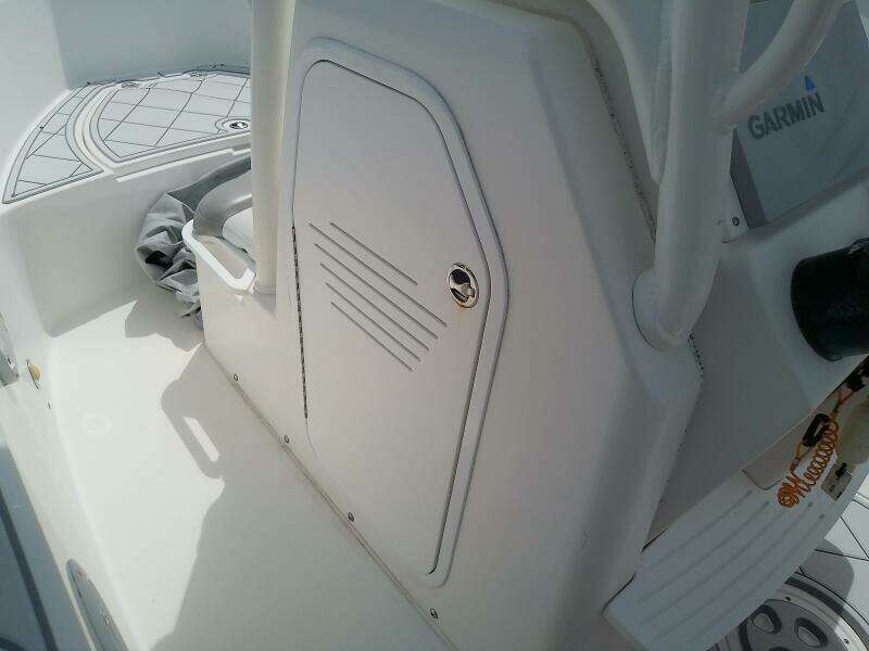 21ft Everglades Yacht For Sale