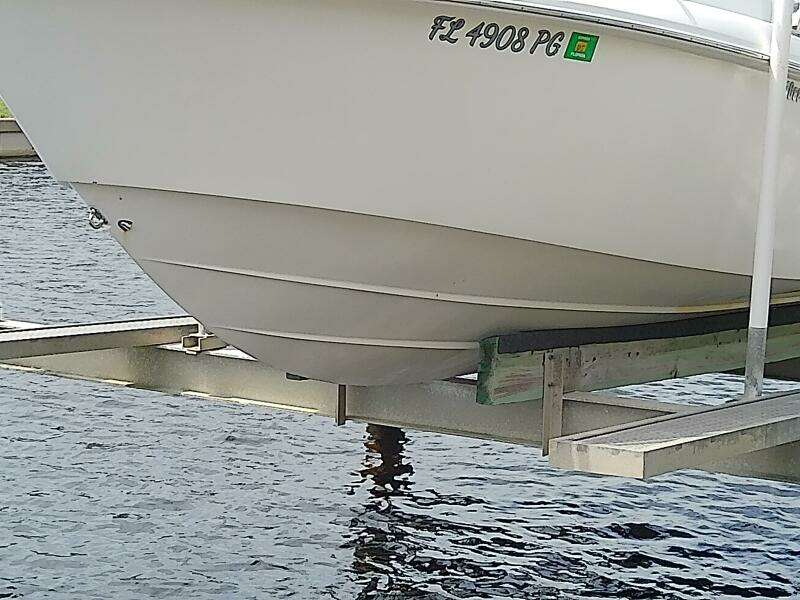 21ft Everglades Yacht For Sale
