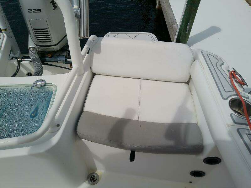 21ft Everglades Yacht For Sale