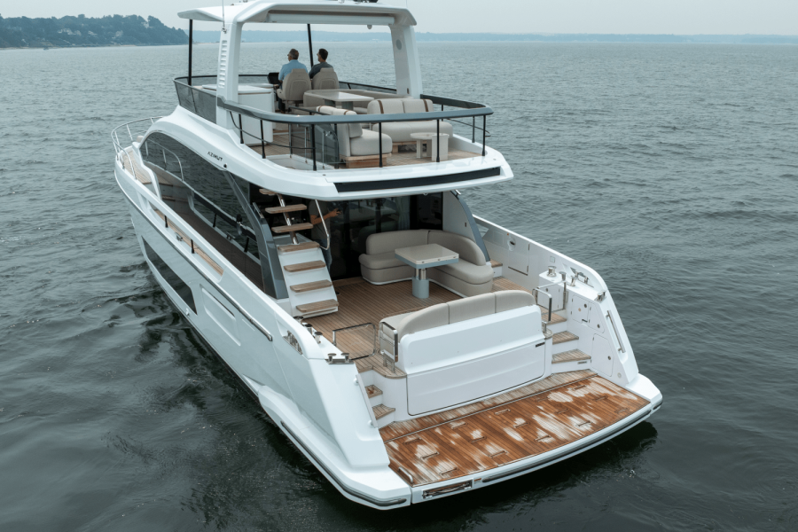 62ft Azimut Yacht For Sale