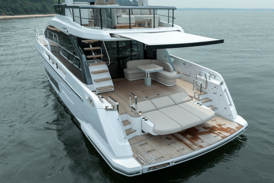 62ft Azimut Yacht For Sale