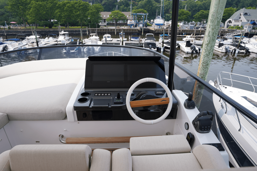 62ft Azimut Yacht For Sale