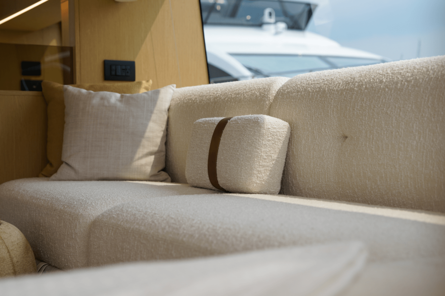 62ft Azimut Yacht For Sale