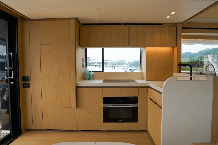 62ft Azimut Yacht For Sale