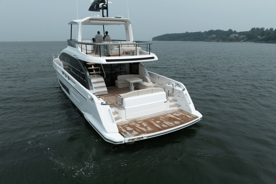 62ft Azimut Yacht For Sale
