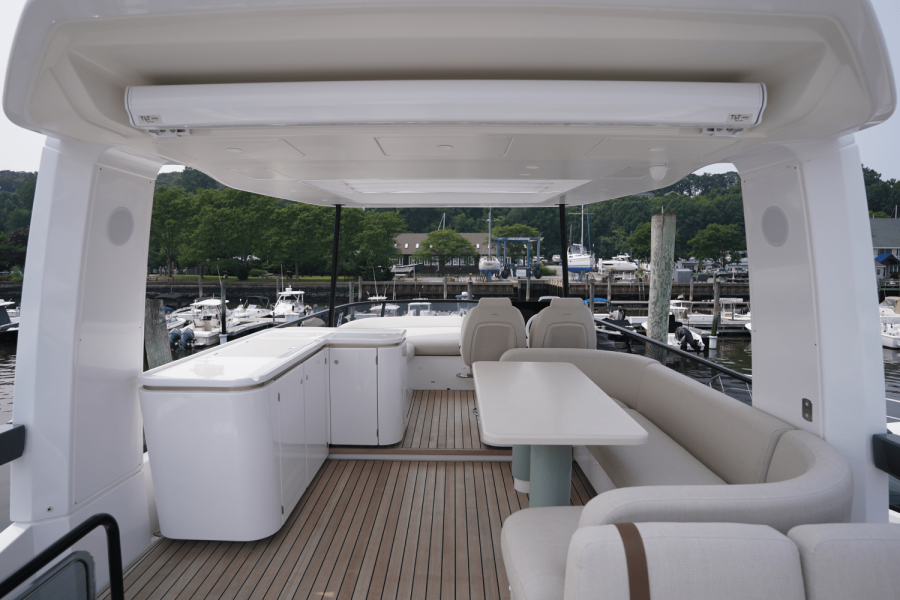 62ft Azimut Yacht For Sale