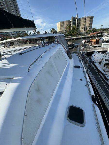 MOONLIGHT LADY 47ft Robertson  amp  Caine Yacht For Sale