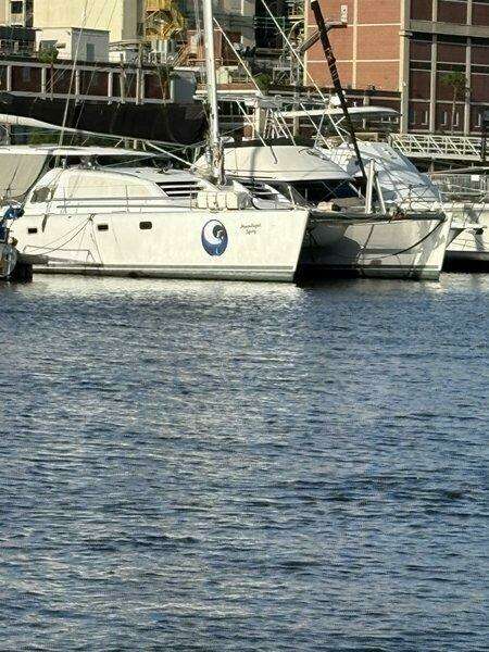 MOONLIGHT LADY 47ft Robertson  amp  Caine Yacht For Sale