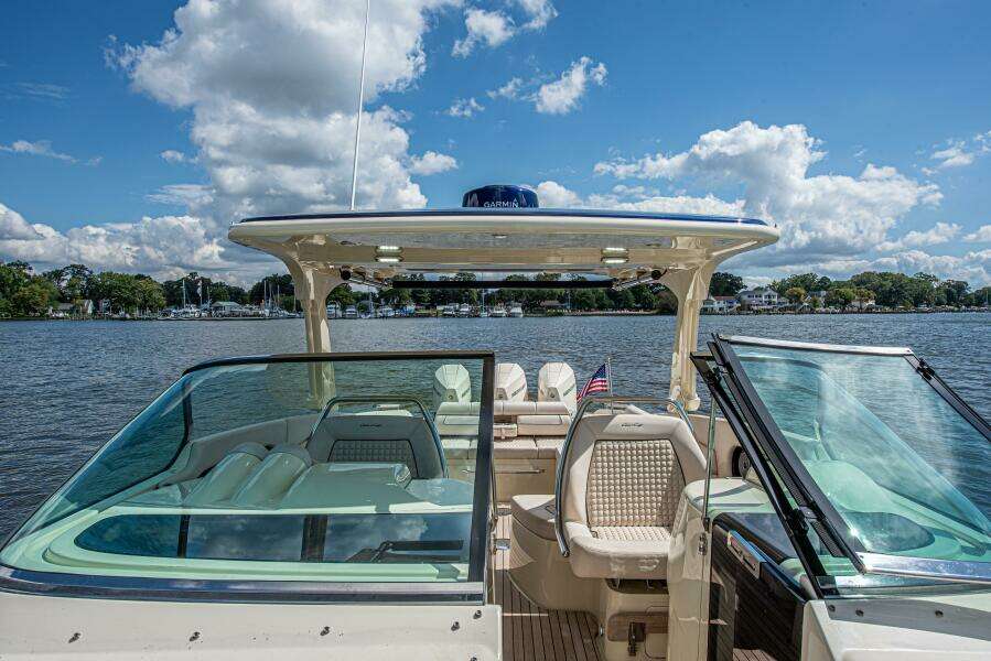 Full Circle 35ft Chris Craft Yacht For Sale
