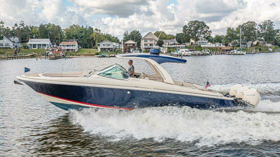 Full Circle 35ft Chris Craft Yacht For Sale
