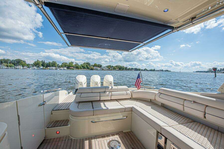 Full Circle 35ft Chris Craft Yacht For Sale