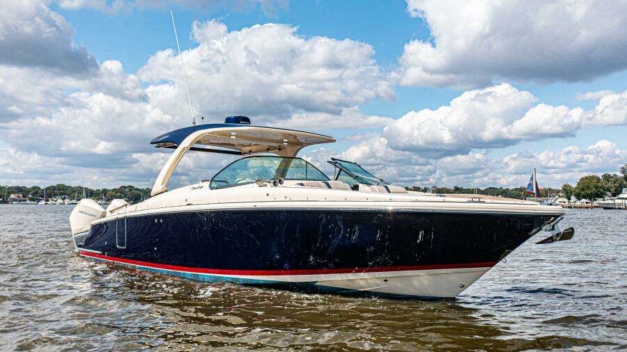 Full Circle 35ft Chris Craft Yacht For Sale