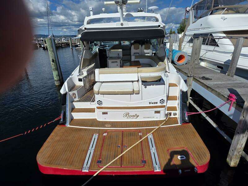 Boaty McBoatface 43ft Four Winns Yacht For Sale