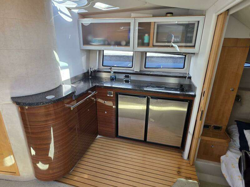 Boaty McBoatface 43ft Four Winns Yacht For Sale