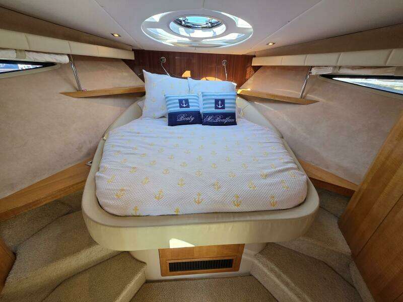 Boaty McBoatface 43ft Four Winns Yacht For Sale
