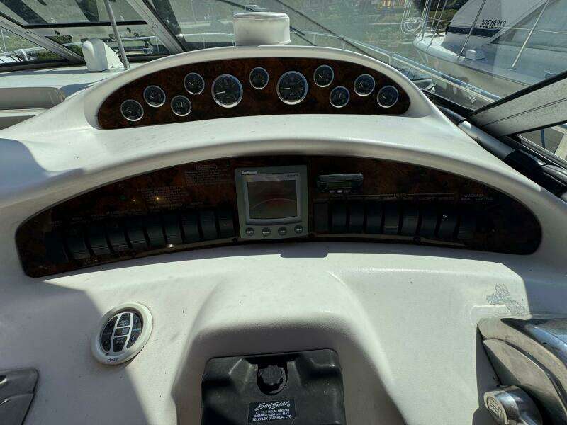 34ft Sea Ray Yacht For Sale