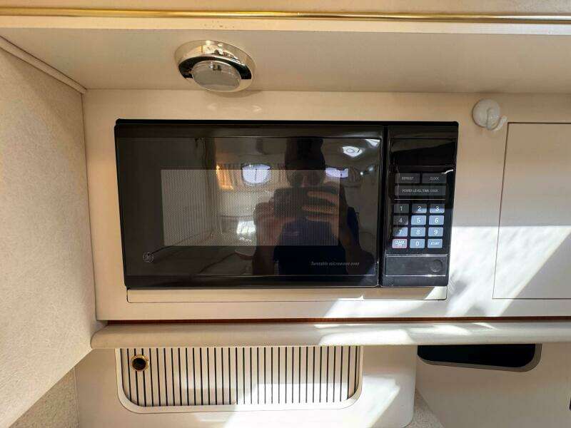 34ft Sea Ray Yacht For Sale