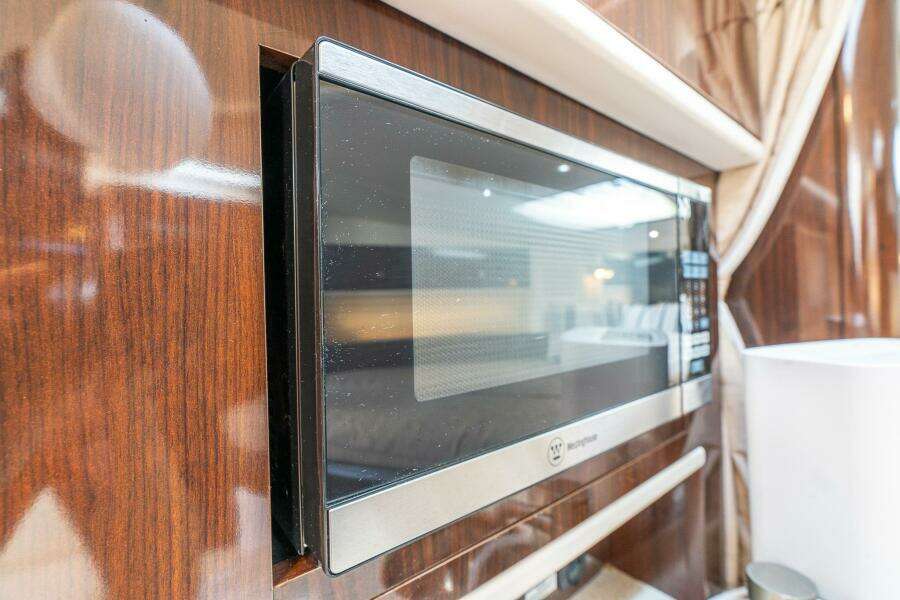 DIGGERS 33ft Sea Ray Yacht For Sale