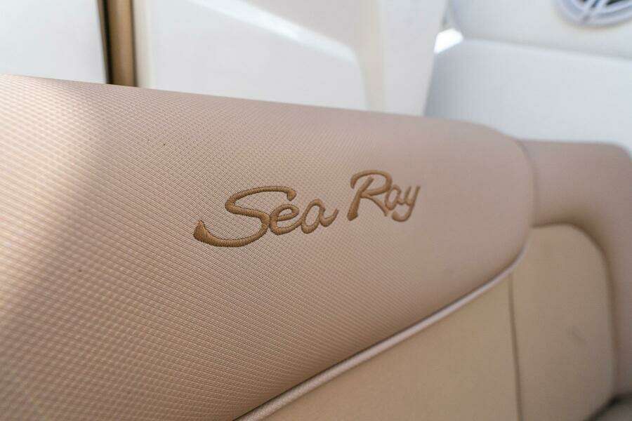 DIGGERS 33ft Sea Ray Yacht For Sale