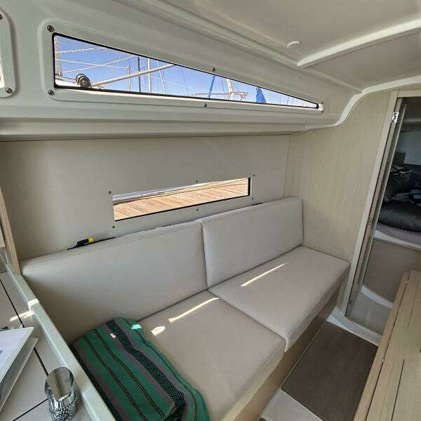 Polaris 30ft Beneteau Yacht For Sale