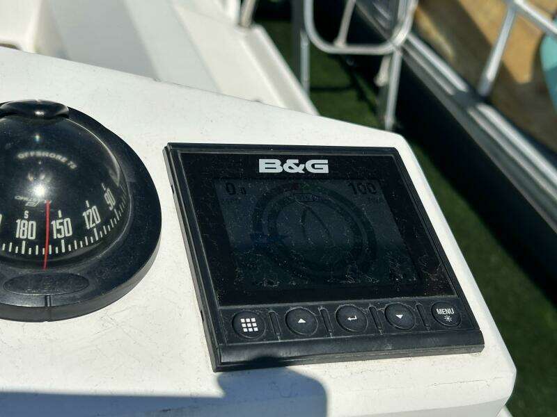Polaris 30ft Beneteau Yacht For Sale
