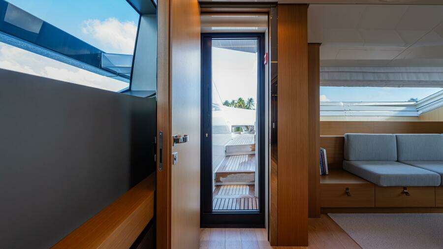 SoFi VI 120ft Sanlorenzo Yacht For Sale