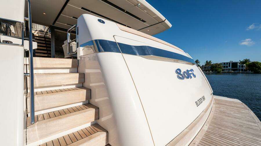SoFi VI 120ft Sanlorenzo Yacht For Sale