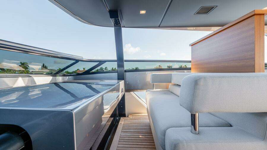 SoFi VI 120ft Sanlorenzo Yacht For Sale