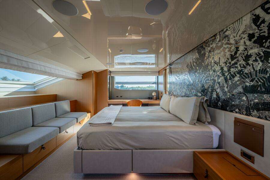SoFi VI 120ft Sanlorenzo Yacht For Sale