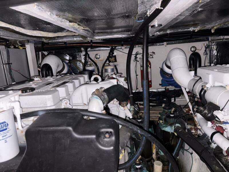 Inconspicuous  40ft Sea Ray Yacht For Sale
