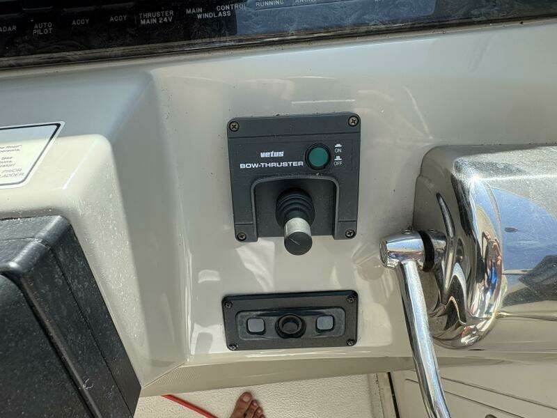 Inconspicuous  40ft Sea Ray Yacht For Sale