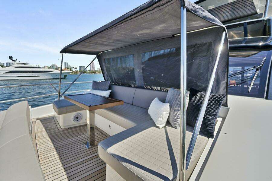 Smile 66ft Astondoa Yacht For Sale