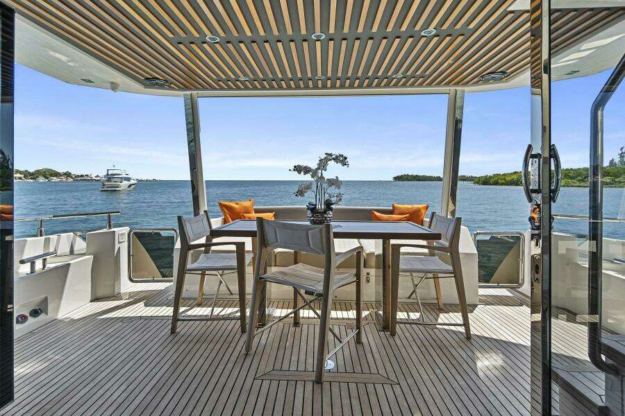 Smile 66ft Astondoa Yacht For Sale