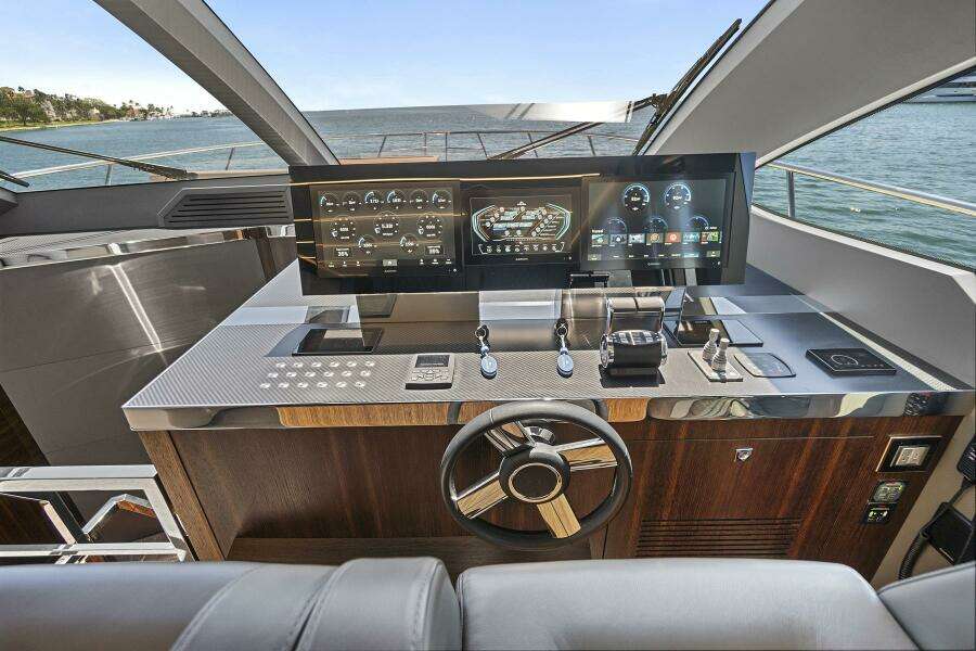 Smile 66ft Astondoa Yacht For Sale