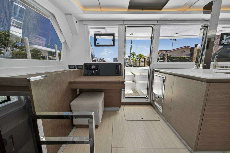 42ft Leopard Yacht For Sale