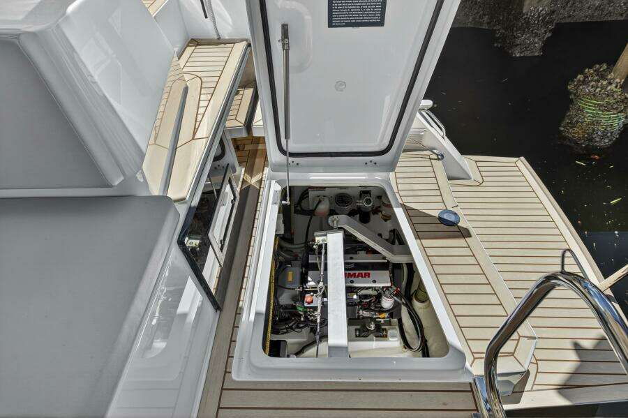 42ft Leopard Yacht For Sale