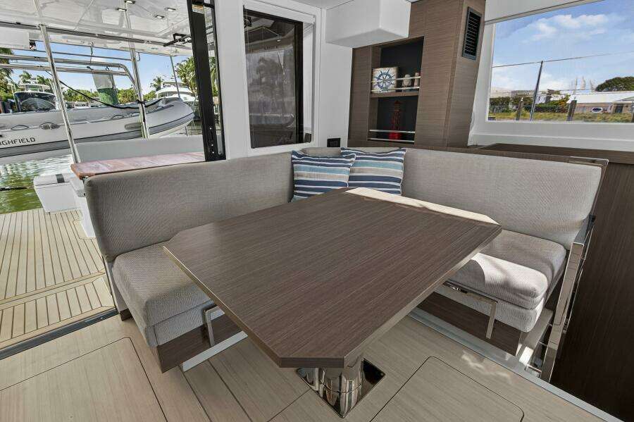 42ft Leopard Yacht For Sale