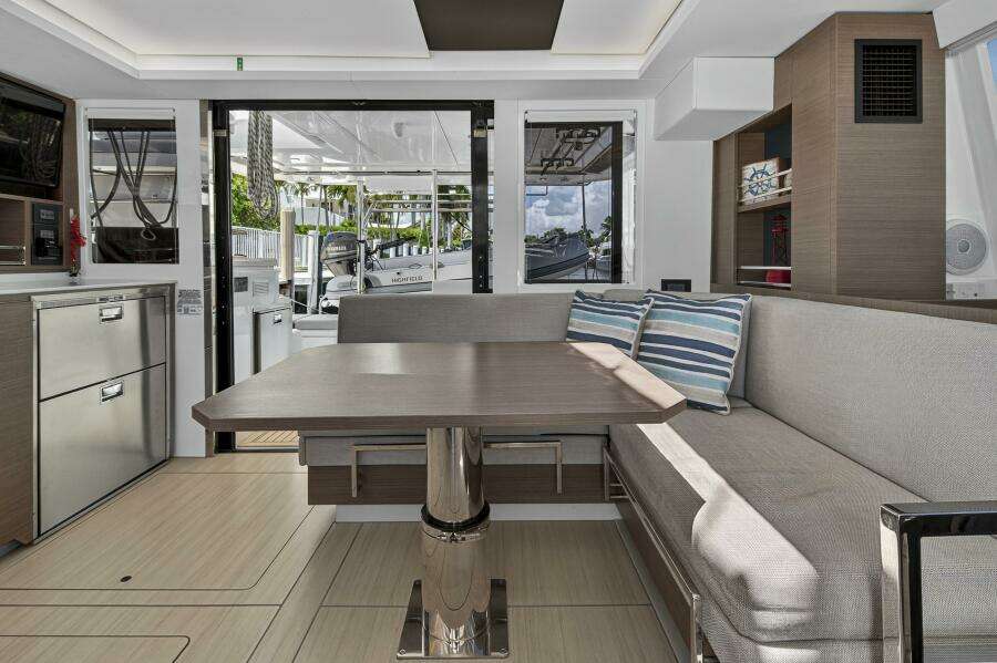 42ft Leopard Yacht For Sale