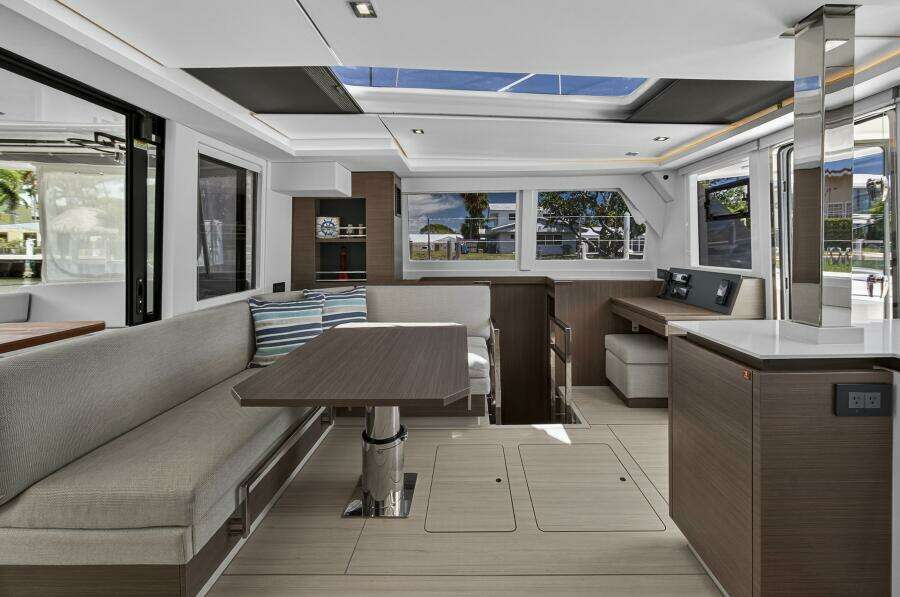 42ft Leopard Yacht For Sale