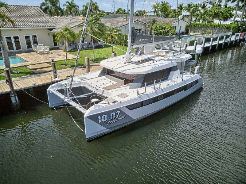 42ft Leopard Yacht For Sale