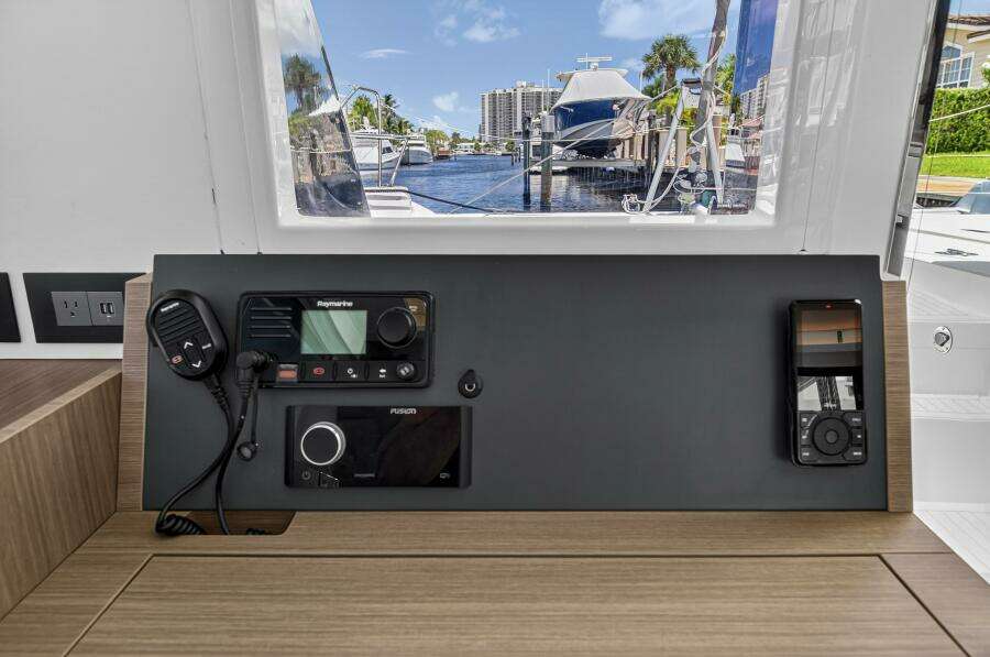42ft Leopard Yacht For Sale