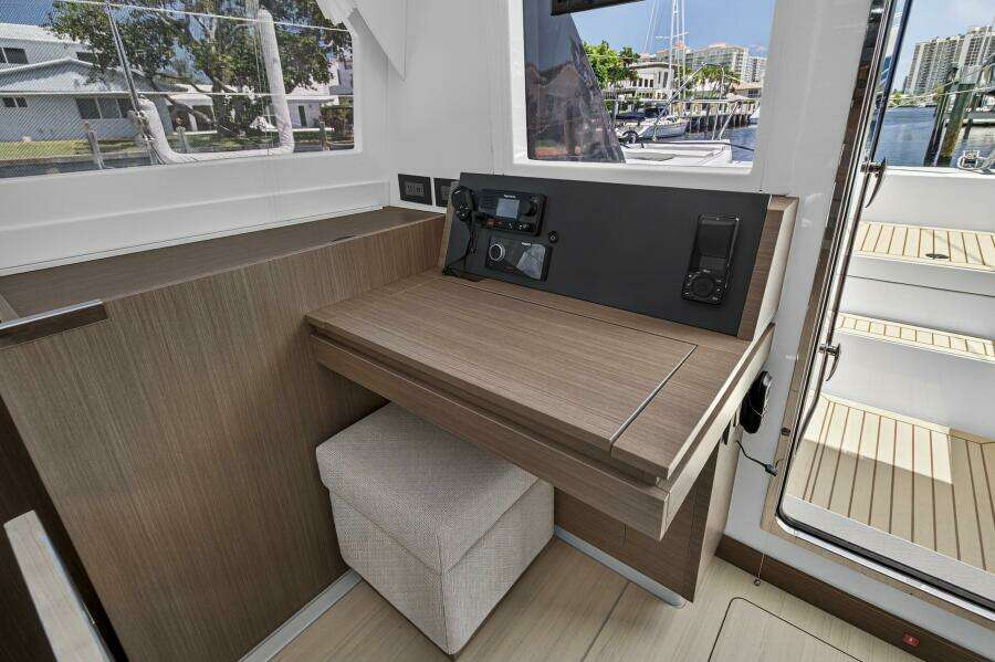42ft Leopard Yacht For Sale