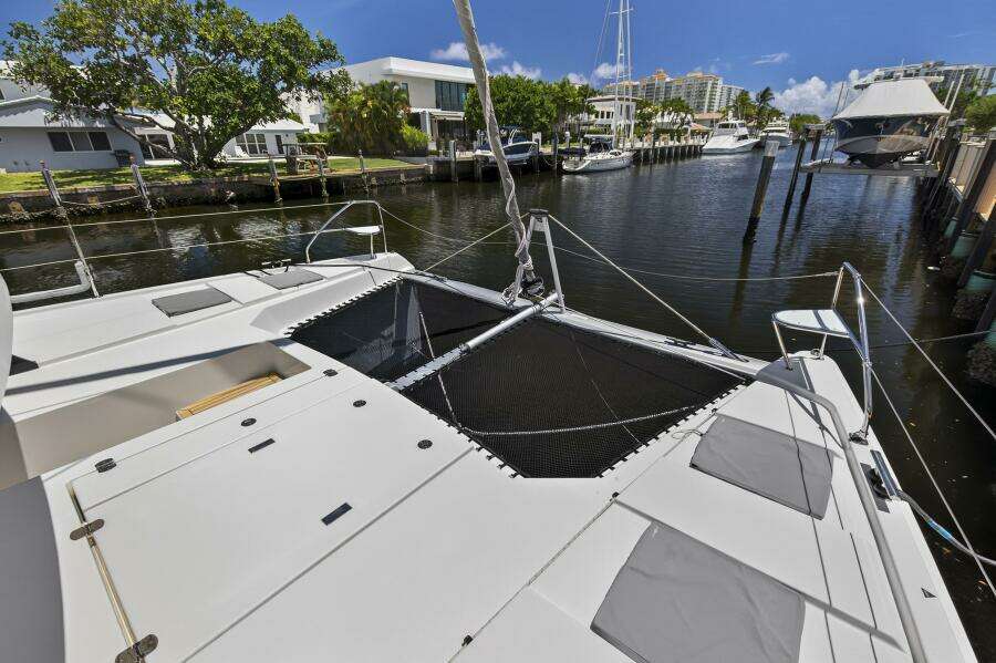 42ft Leopard Yacht For Sale