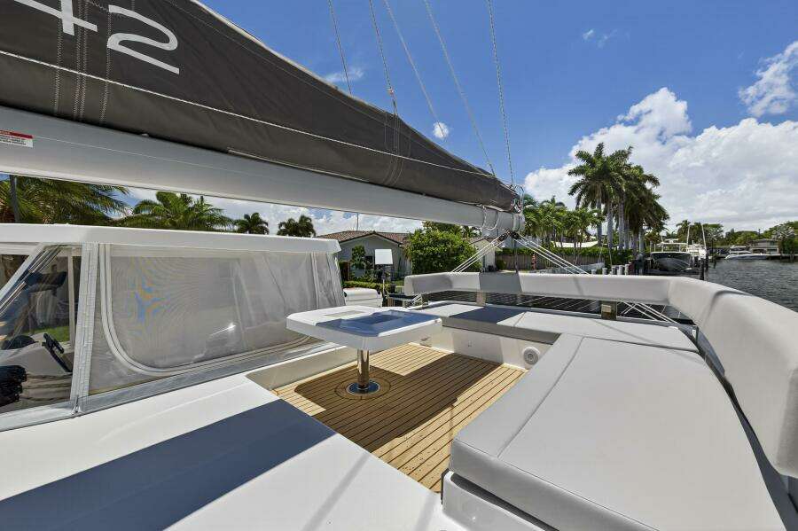 42ft Leopard Yacht For Sale